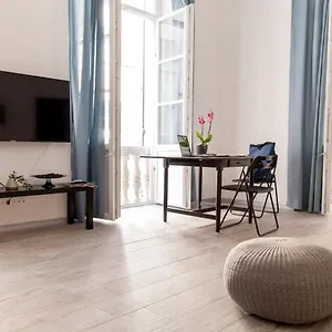 Niu Lux Genua